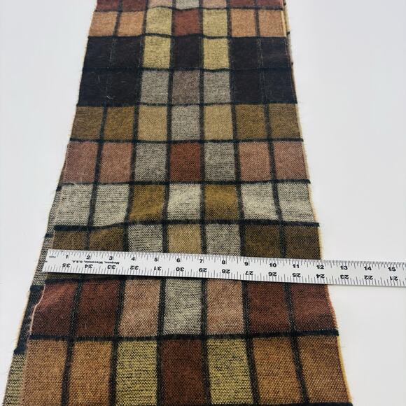 Cashmyarn by Berkshire Wide Scarf Made In Itally Plaid Multicolor Winter Cozy - Picture 4 of 4